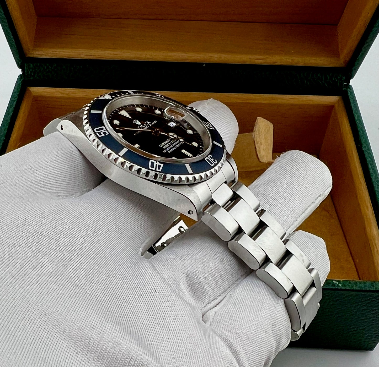 Rolex Submariner Date 16610 U Serial 1998 Ghost Bezel