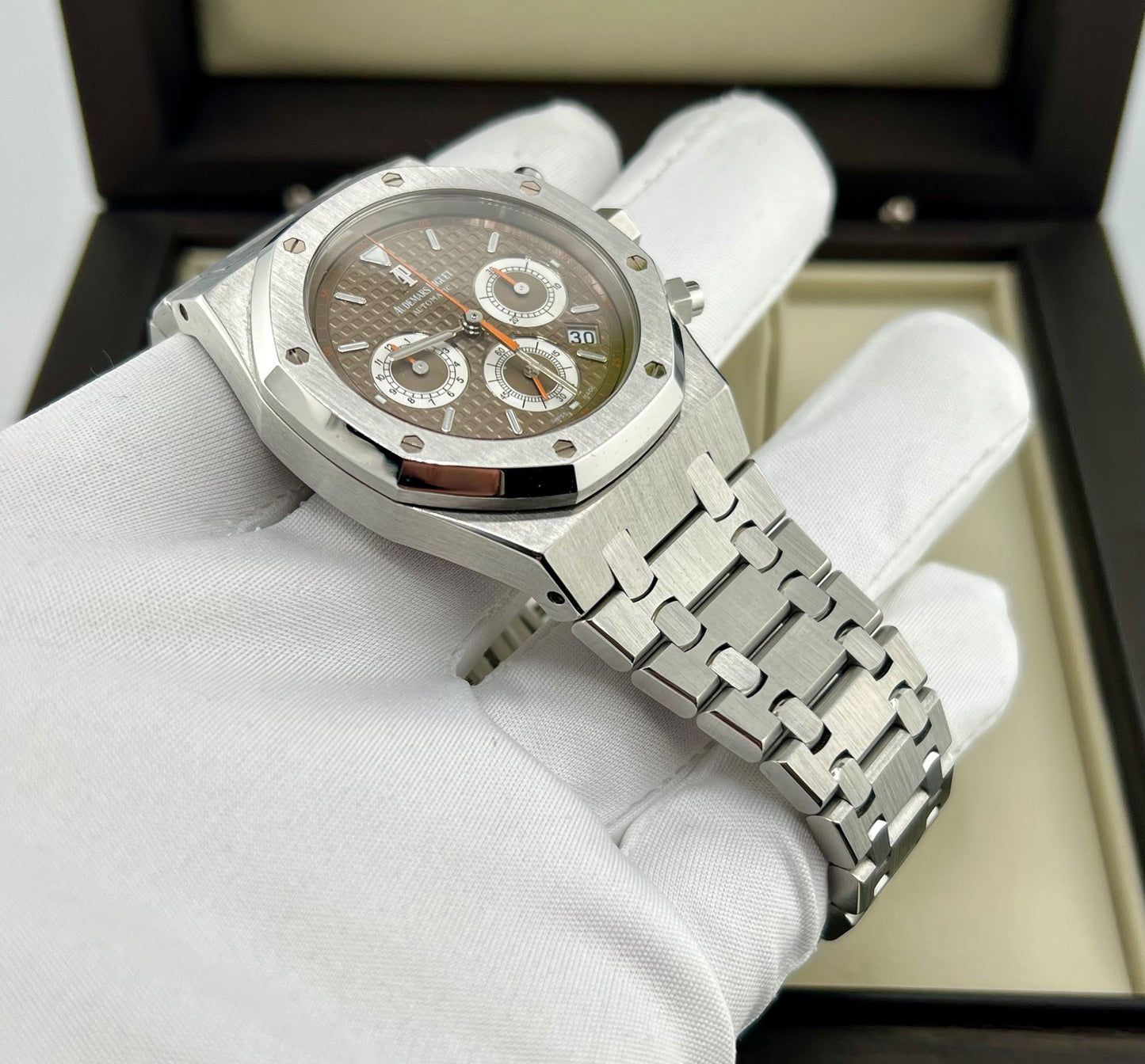 Audemars Piguet Royal Oak Chronograph 26300ST 39mm Full Set 2009