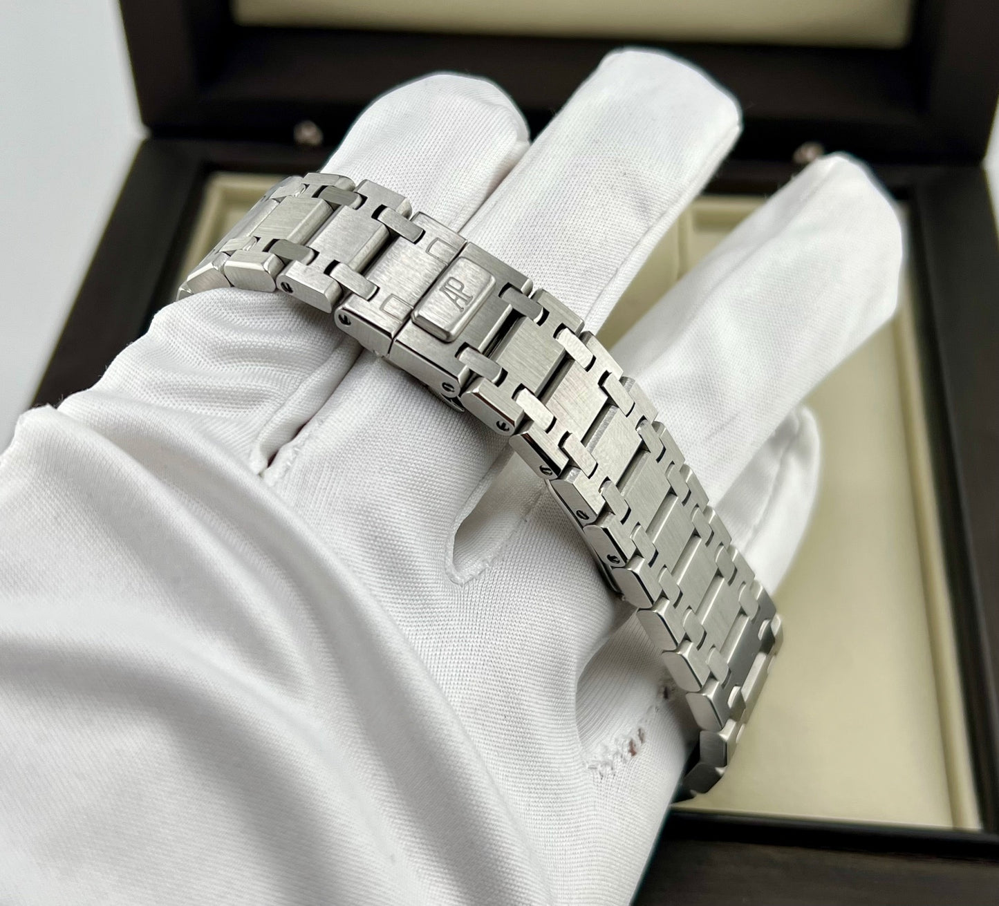 Audemars Piguet Royal Oak Chronograph 26300ST 39mm Full Set 2009