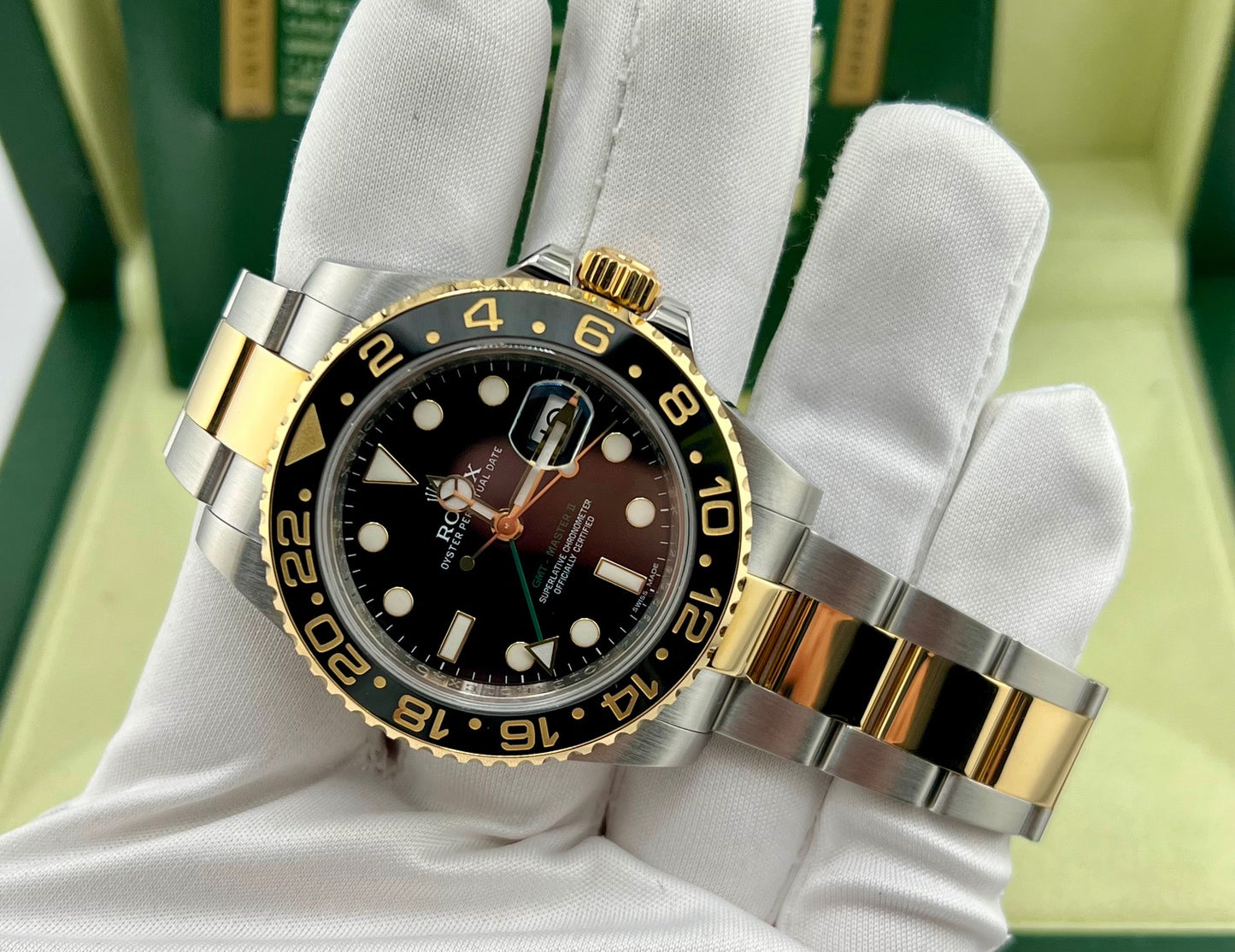Rolex GMT-Master II 116713LN 2012 Box&paper HK