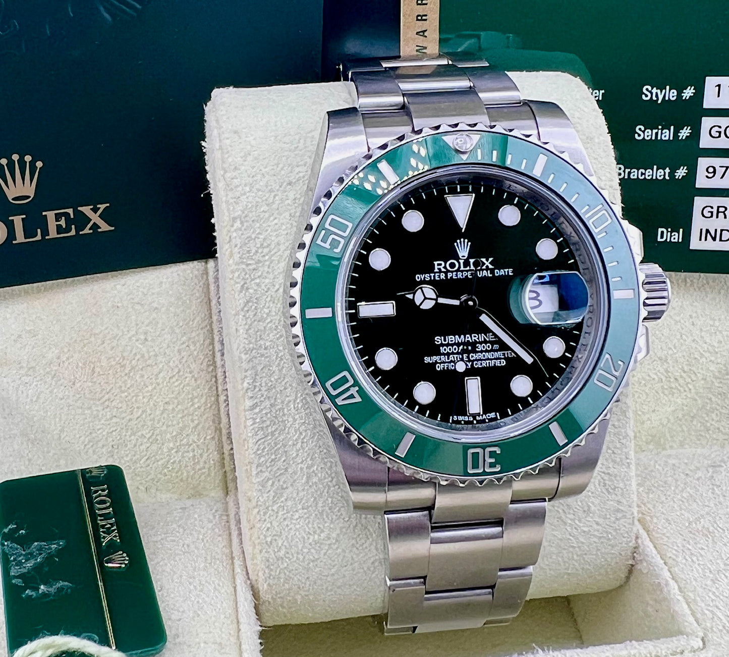 Rolex Submariner Date 116610LV ''Hulk'' 2010 Box&Paper (UK)