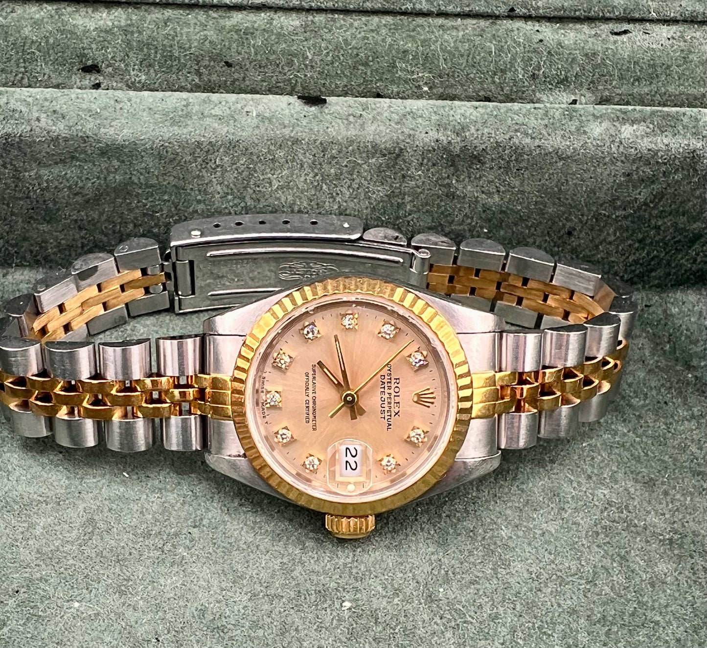 Rolex Lady-Datejust 69173 Champagne Dial Diamond Index 1990 26mm only watch