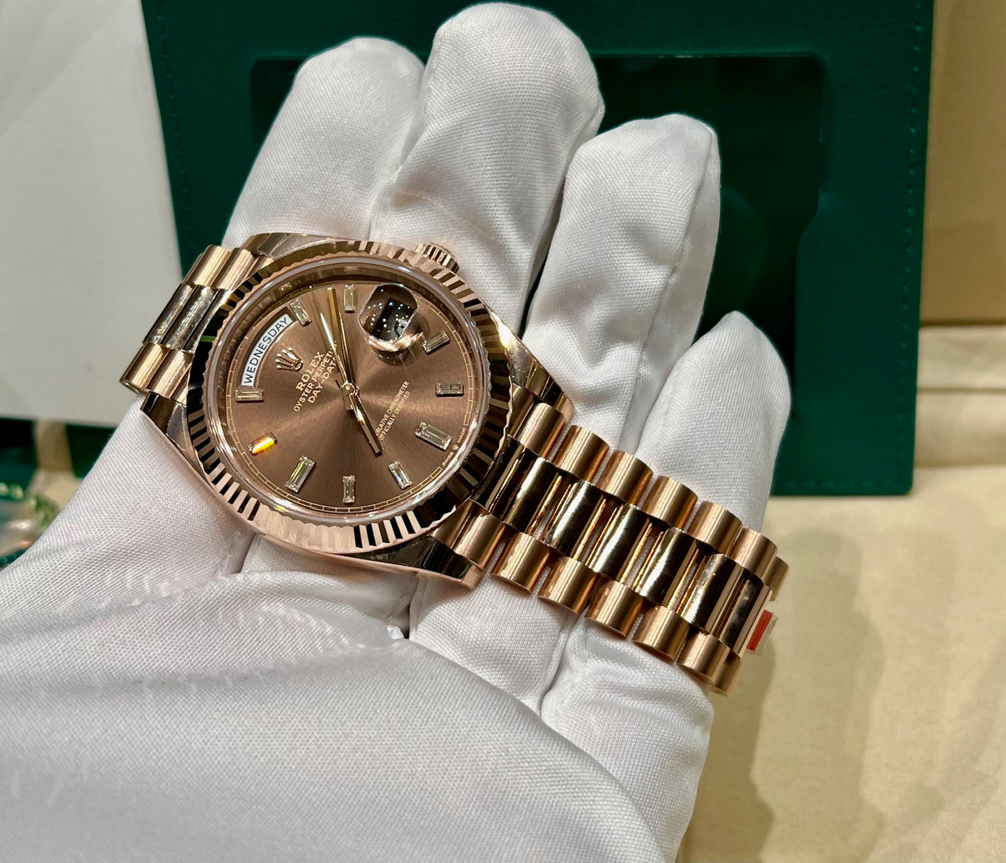 Rolex Day-Date 40mm 228235 Chocolate Dial Baguette index 2023