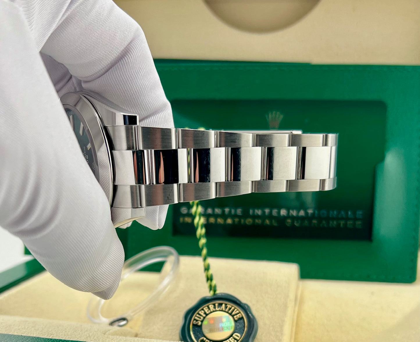 Rolex Datejust 41mm 126300 Mint Dial Oyster 2024