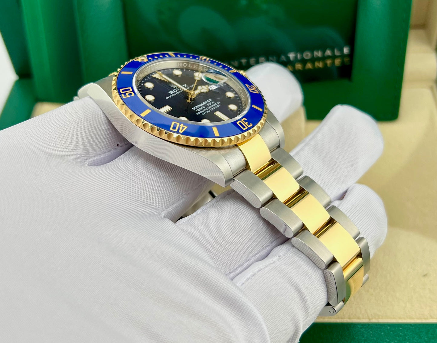 Rolex Submariner Date 41mm 126613LB Blue Dial 2023 like new