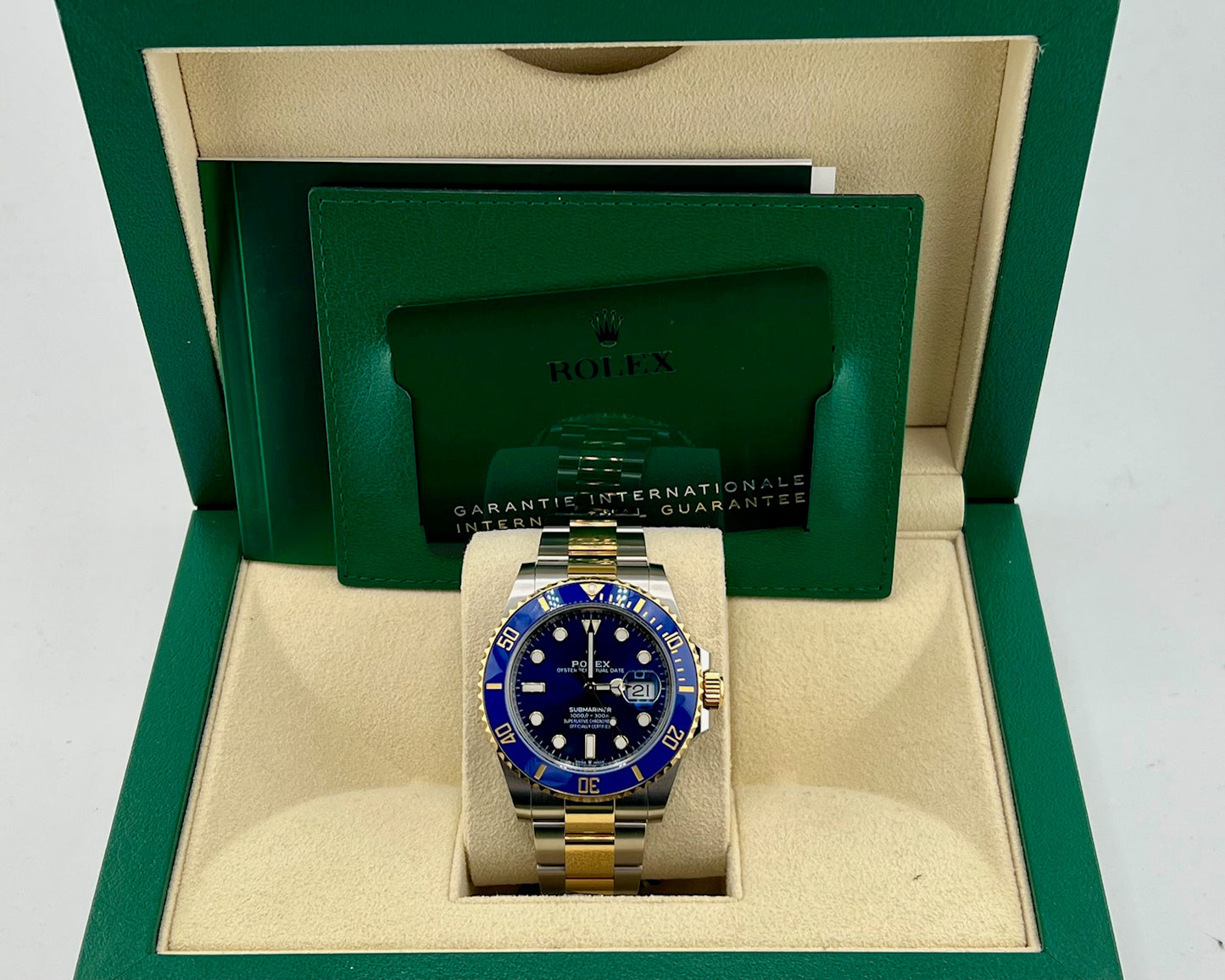 Rolex Submariner Date 41mm 126613LB Blue Dial 2023 like new