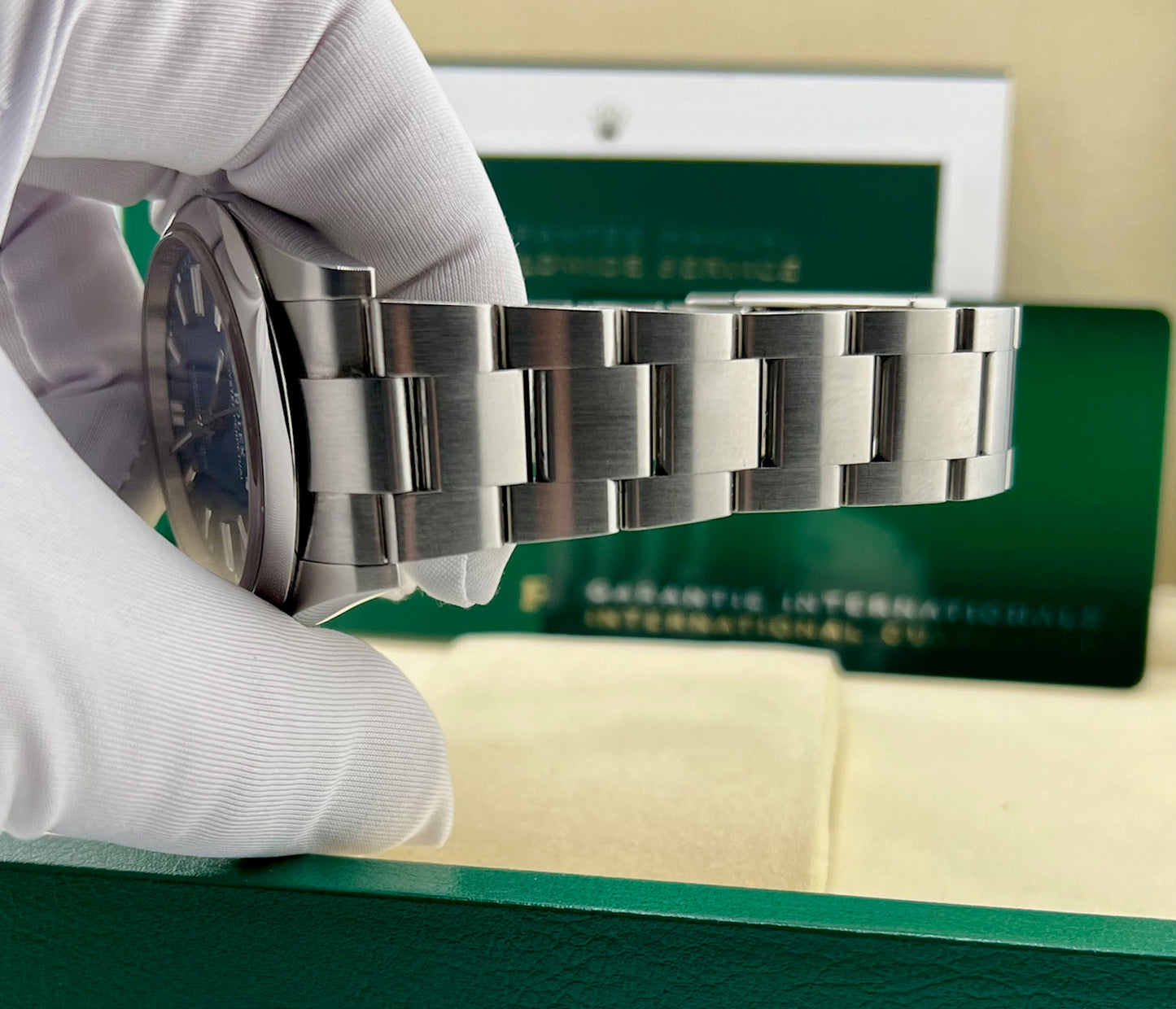 Rolex Oyster Perpetual Stainless Dial (2025) 41mm like new