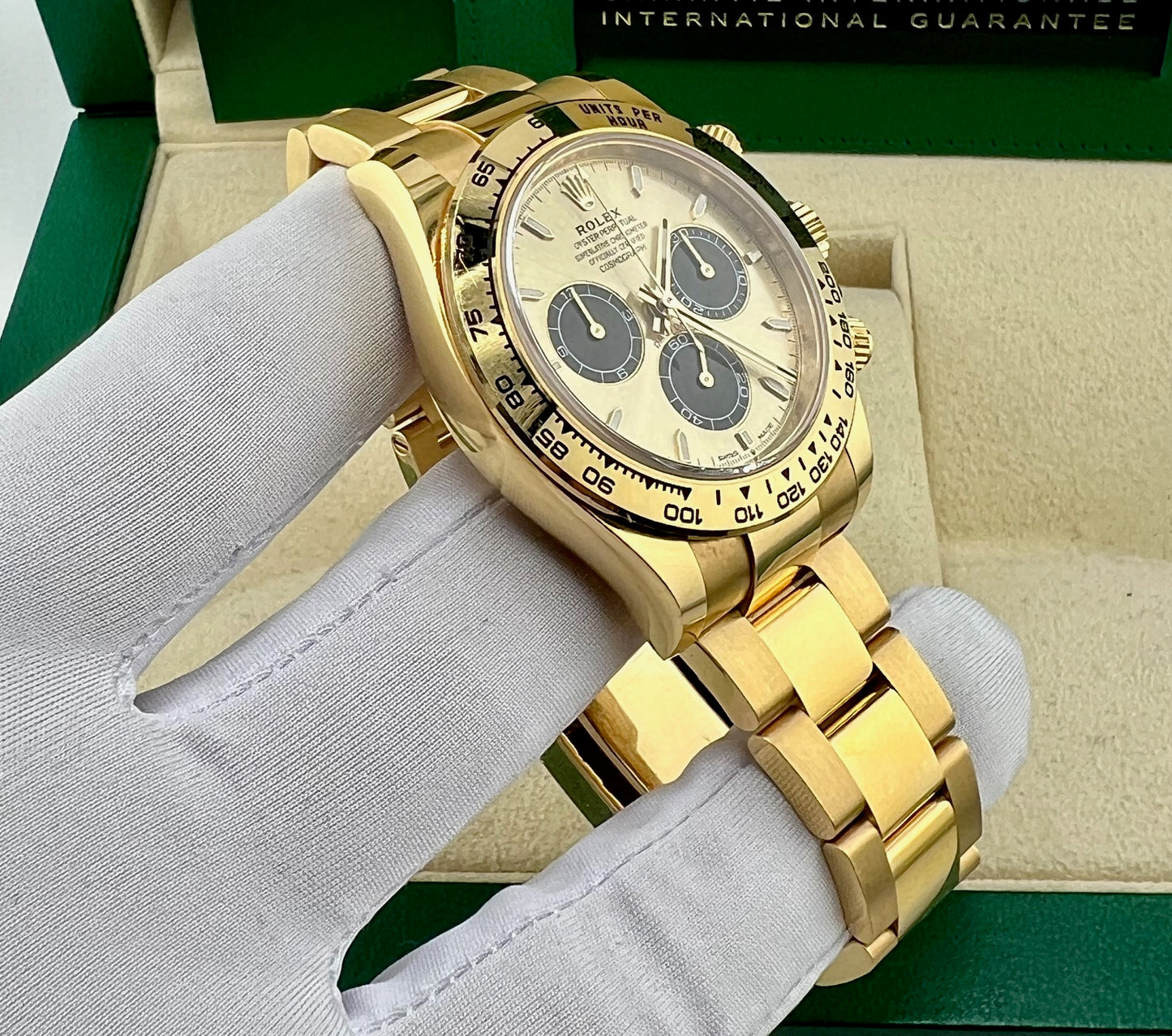 Rolex Cosmograph Daytona 126508 Pikachu 2023 full set