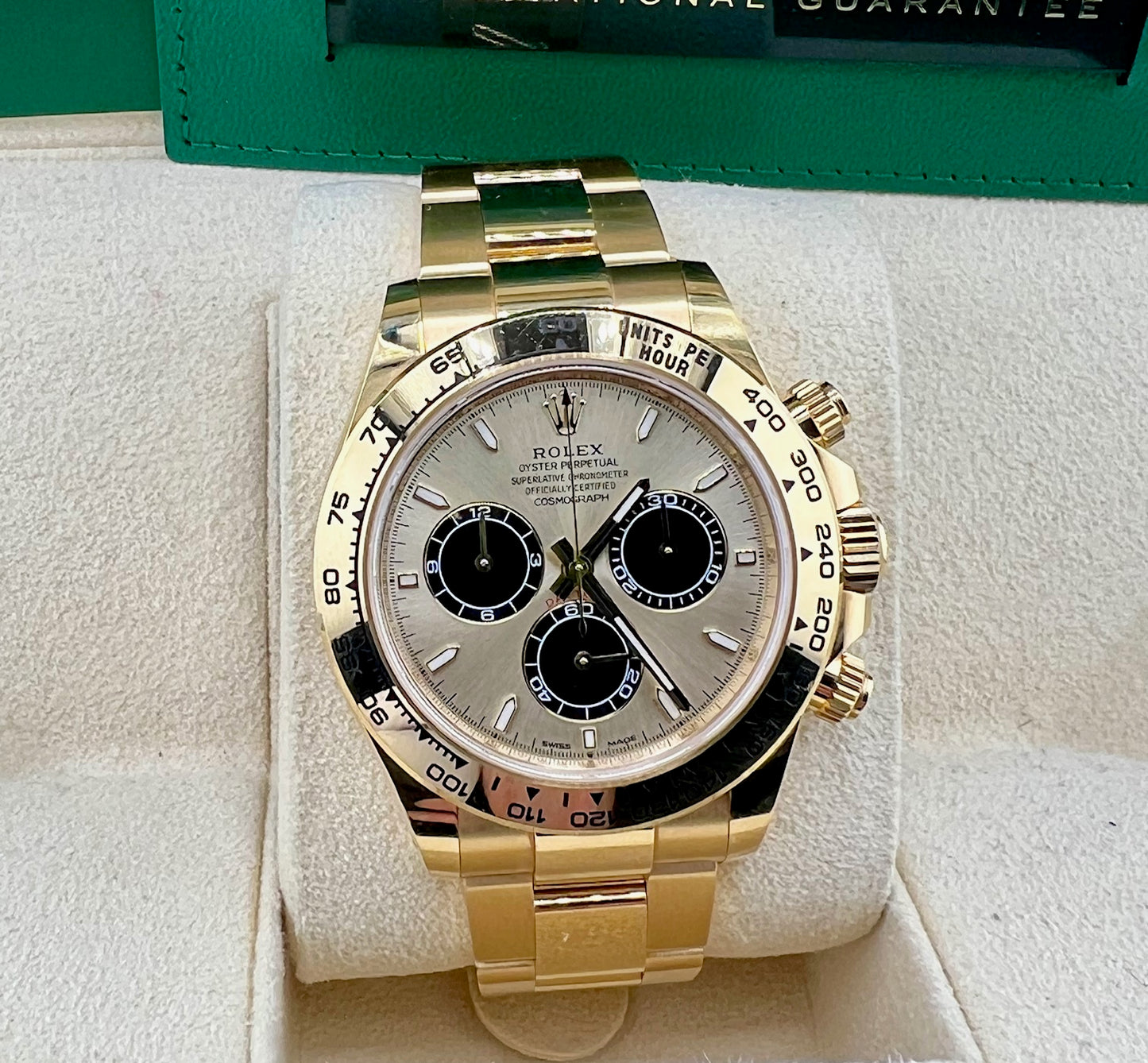 Rolex Cosmograph Daytona 126508 Pikachu 2023 full set