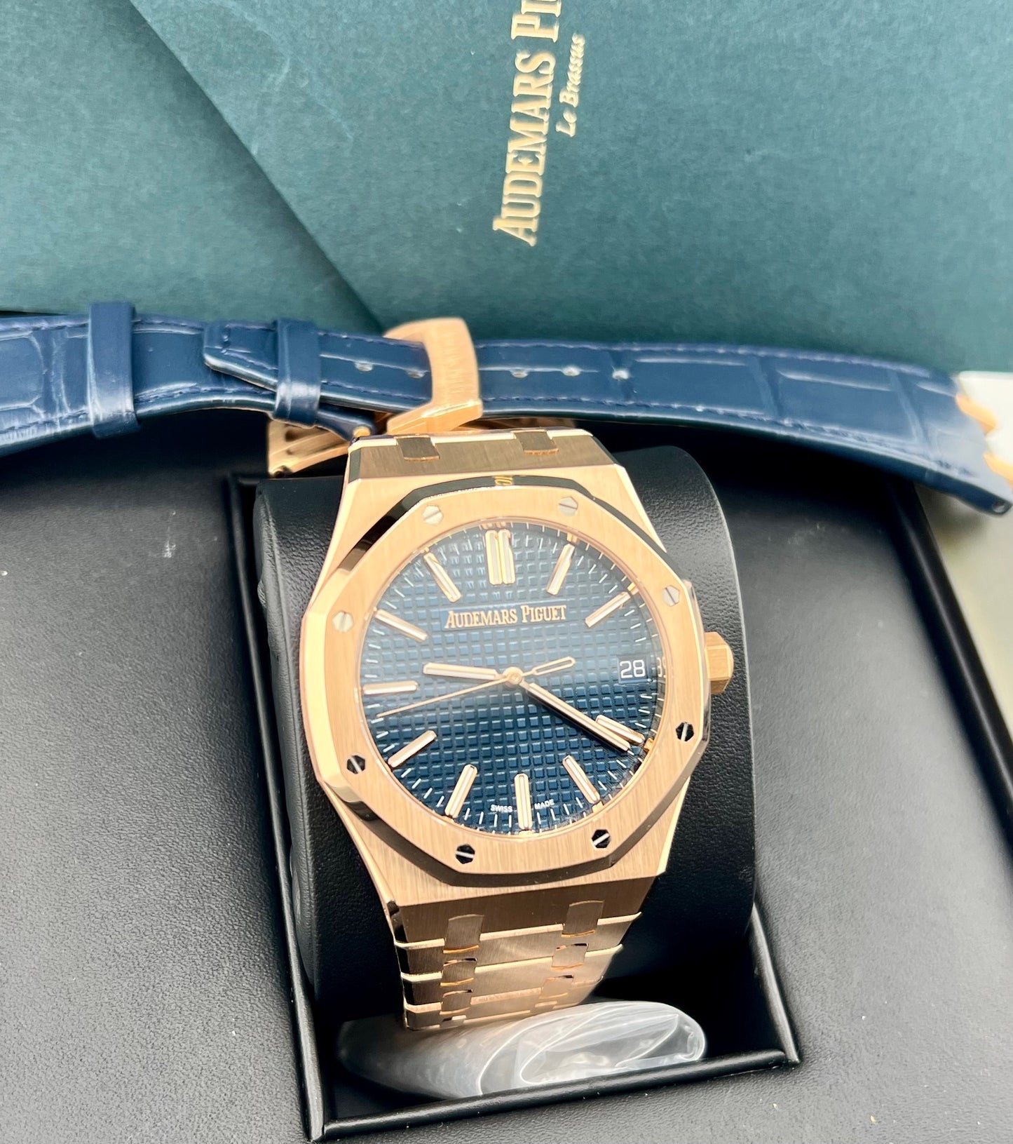 Audemars Piguet Royal Oak Selfwinding 15510OR Blue Dial 2023 41mm