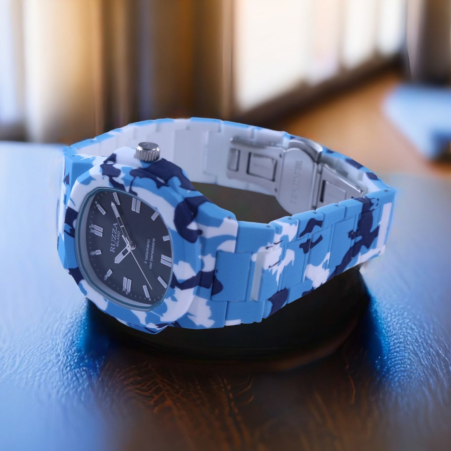 Ruzza Watch