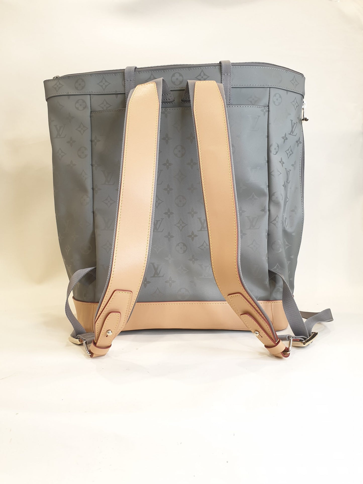Louis Vuitton zaino Tote Titanium