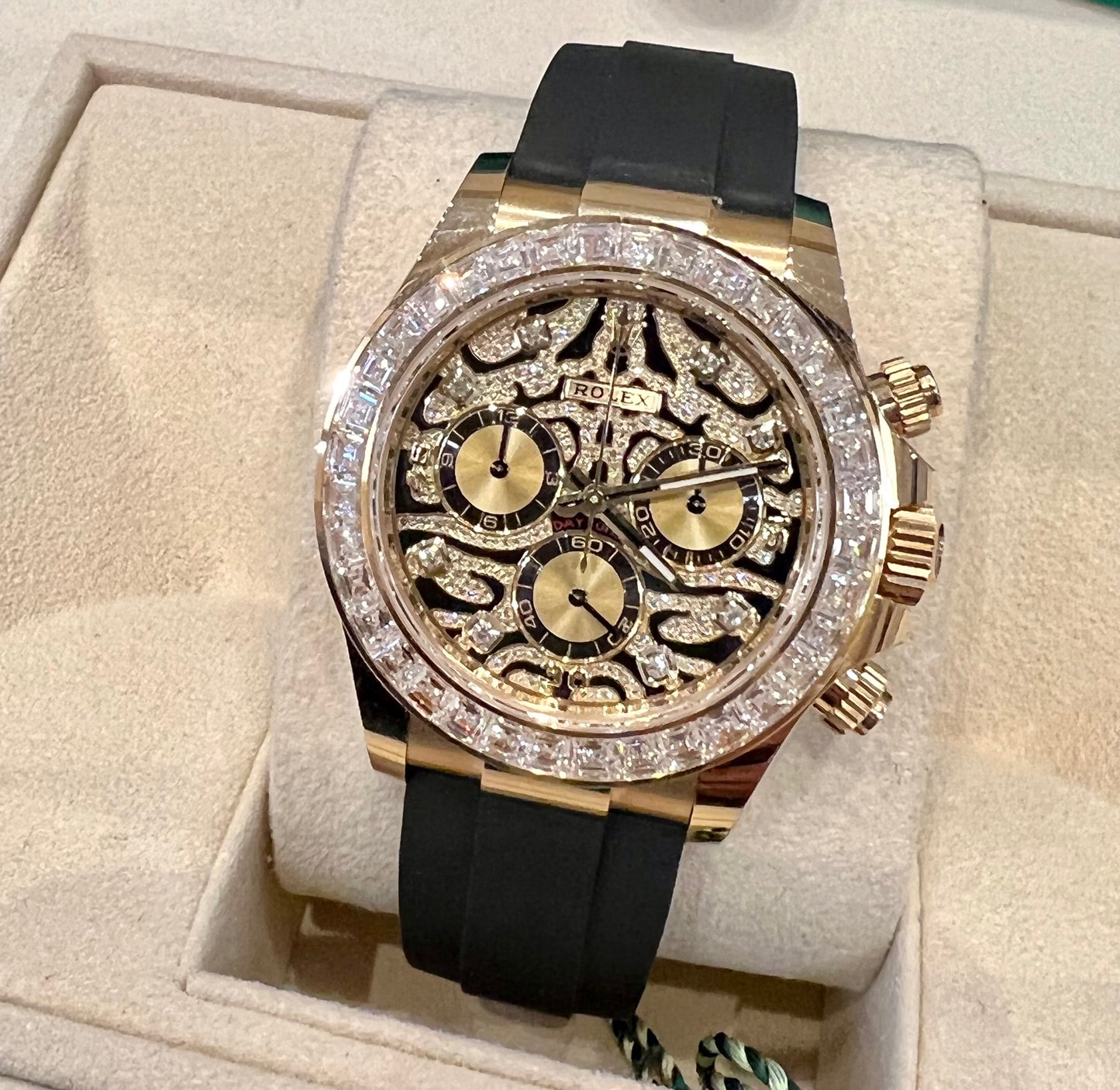 Rolex Daytona "Eye Of The Tiger" 116588TBR 2021 Stickers