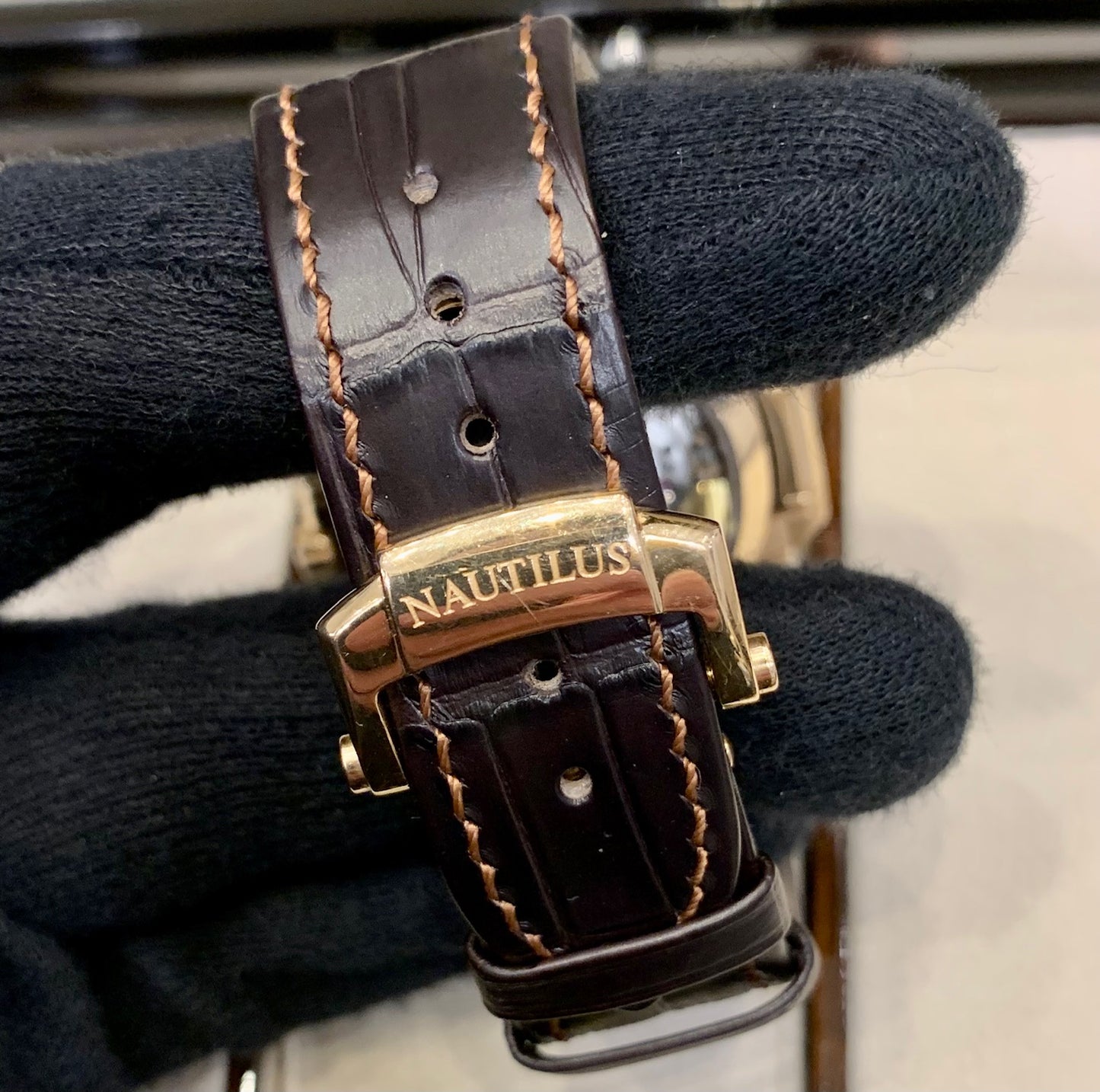 Patek Philippe Nautilus 5980/1R-001 Chocolate 2011 Extrait d'archive