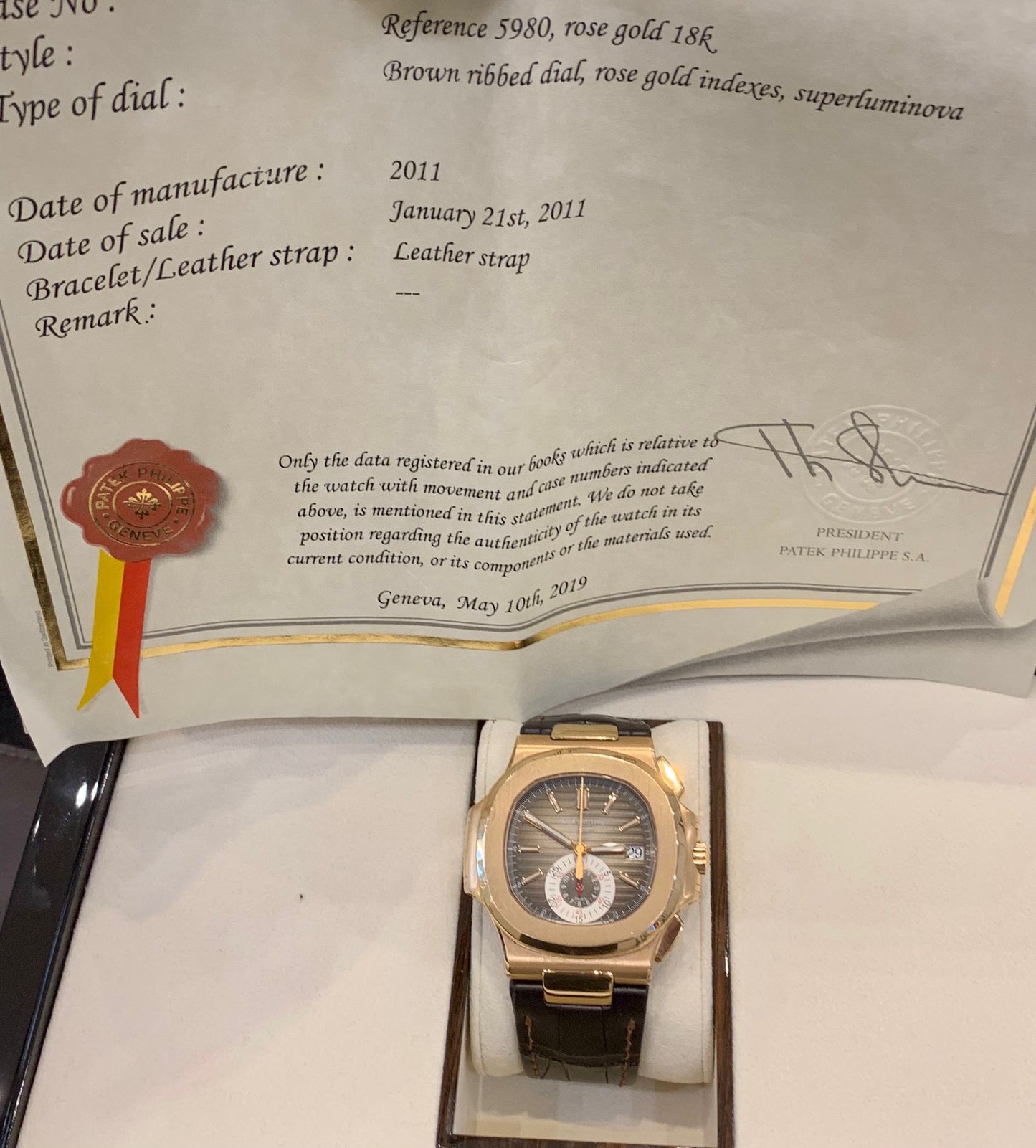 Patek Philippe Nautilus 5980/1R-001 Chocolate 2011 Extrait d'archive