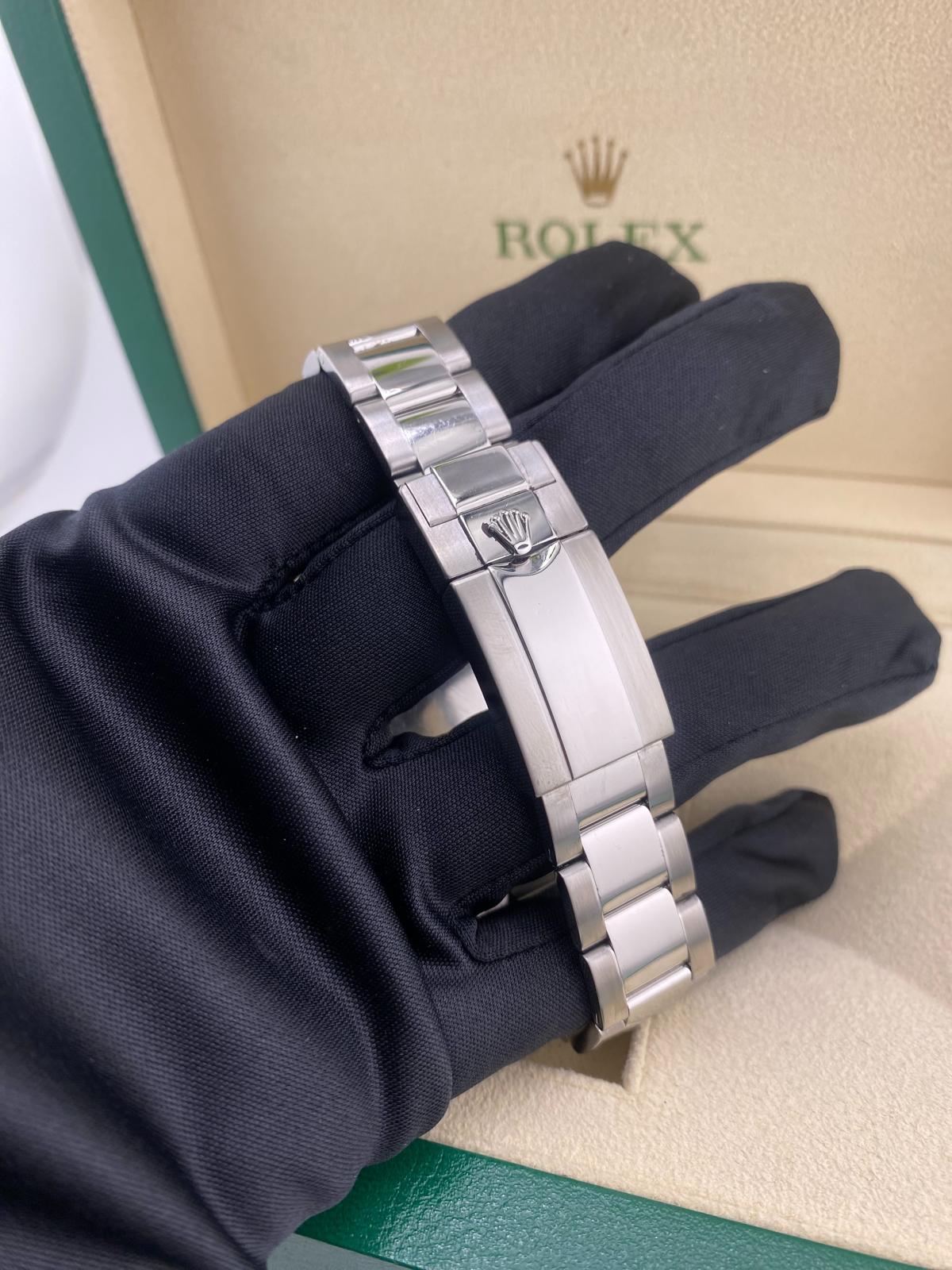 Rolex Daytona 116500LN "Panda" No paper