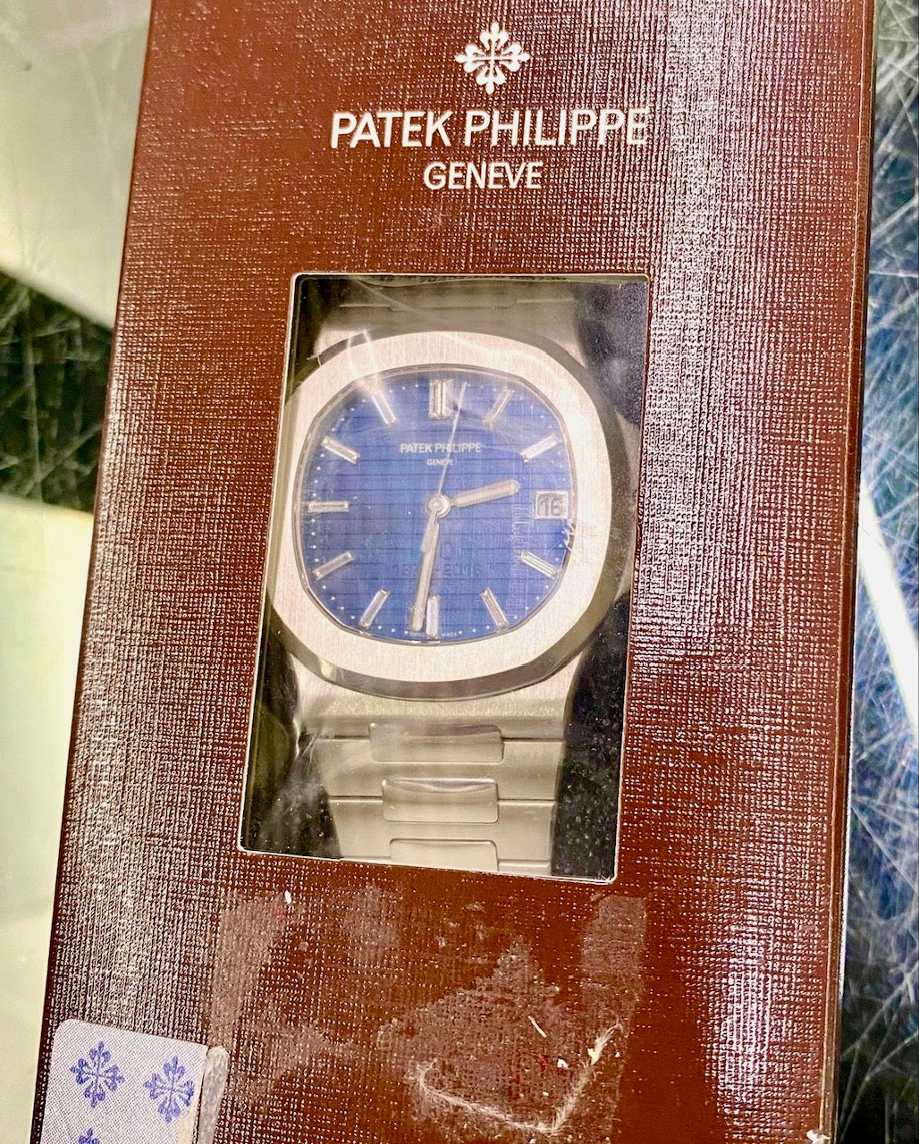 Patek Philippe 40th Anniversary Nautilus 5711/P 2017 Sealed Imbustato NUOVO Rarissimo