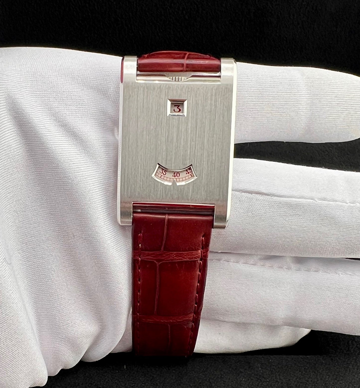Cartier Tank A Guichet (2026) Guichets NEW WGTA0236 Platinum 24.8 x 37.6 mm