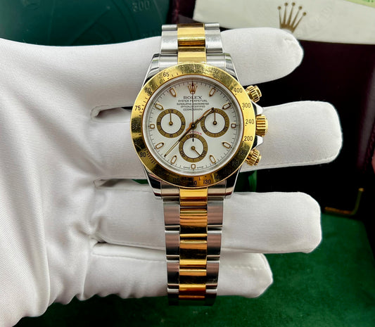 Rolex Daytona 116523 White Dial 2002 Full Set