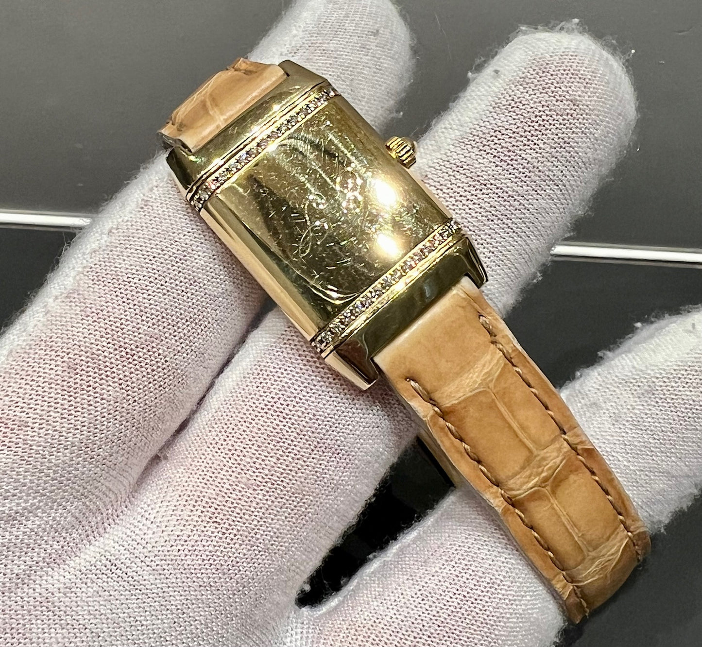 Jaeger-LeCoultre Reverso 18k Diamond 265.1.08 only watch