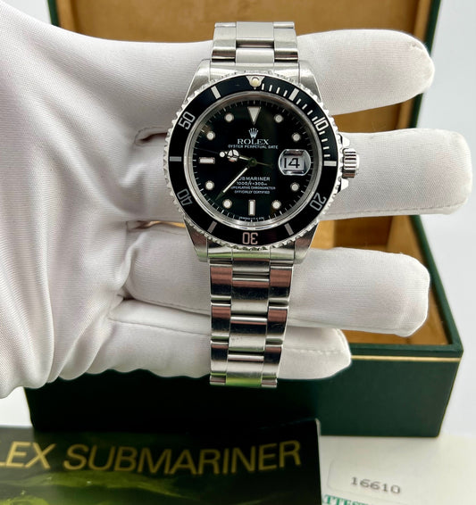 Rolex Submariner Date 16610 Box&Paper 1996 40mm