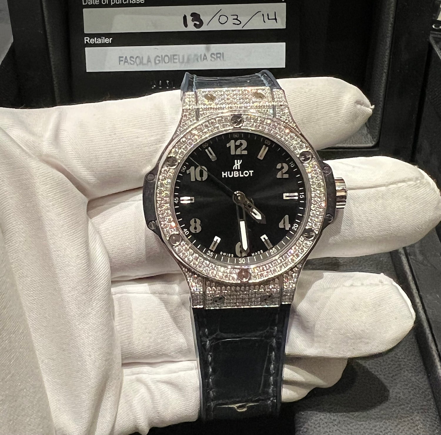 Hublot Big Bang Steel Pavè Diamond Bezel 38mm - Main Image