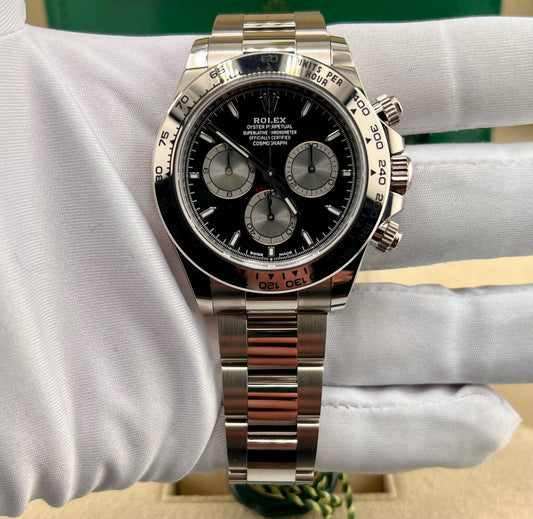 Rolex Cosmograph Daytona 2023 126509 Black Dial