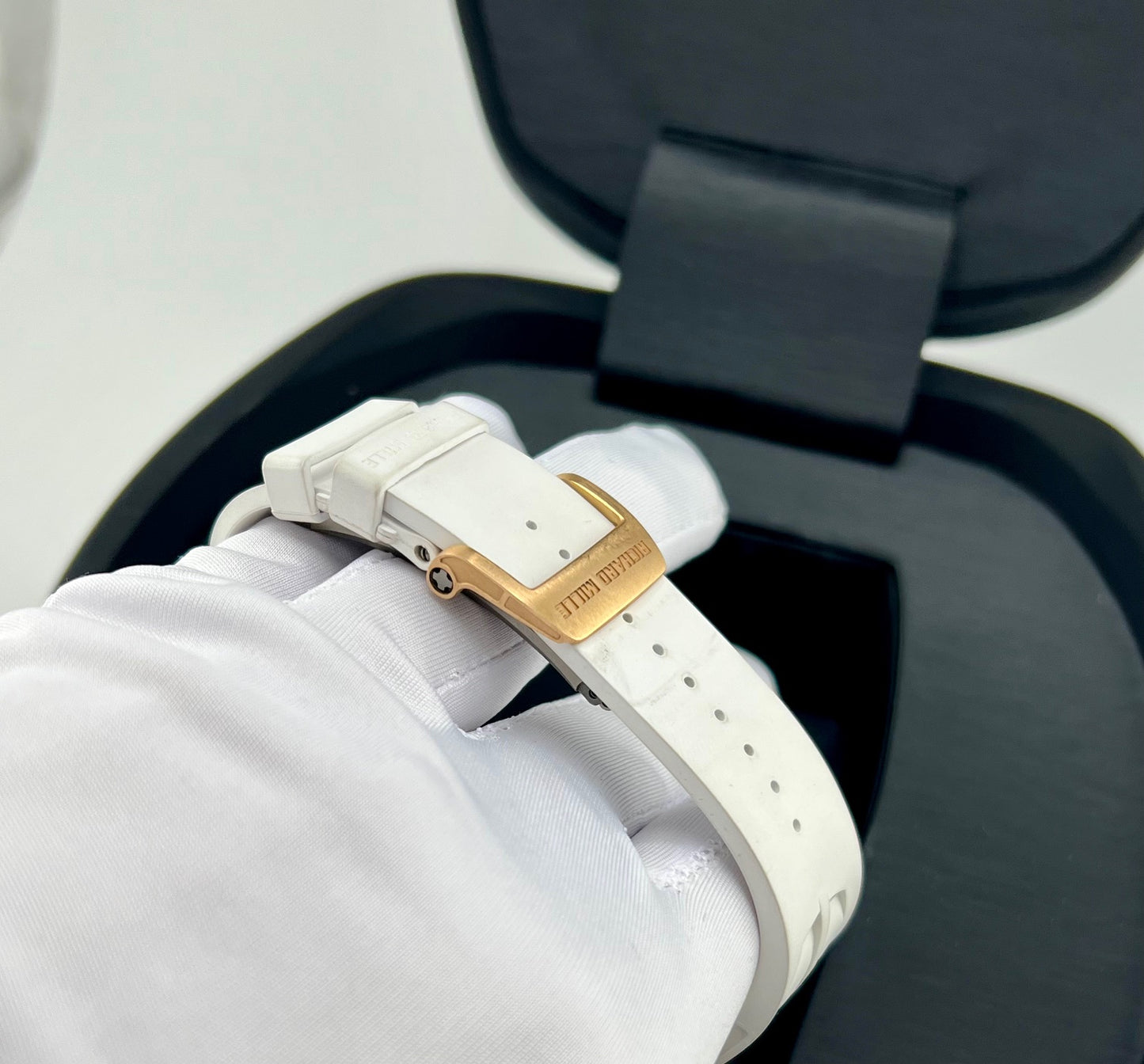 Richard Mille Rm 011 Asia Edition Ceramic/Rose Gold limited 50pcs 2015