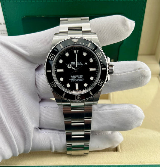 Rolex Submariner No Date 124060 41mm 2022 Full Set