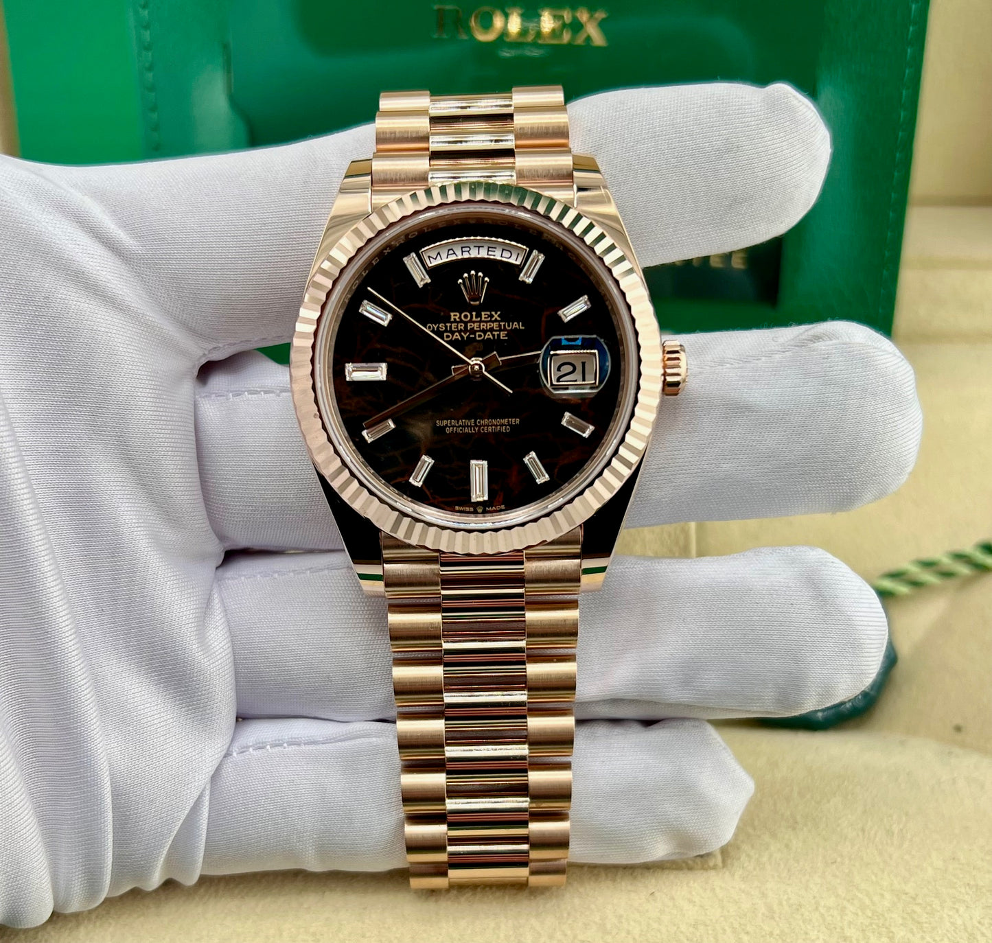 Rolex Day-Date 40mm 228235 Eisenkiesel Baguette Diamond 2025 like new