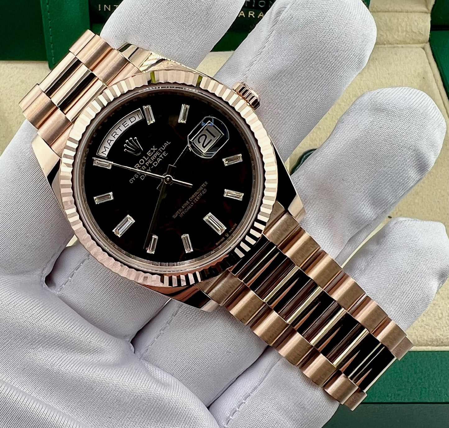 Rolex Day-Date 40mm 228235 Eisenkiesel Baguette Diamond 2025 like new