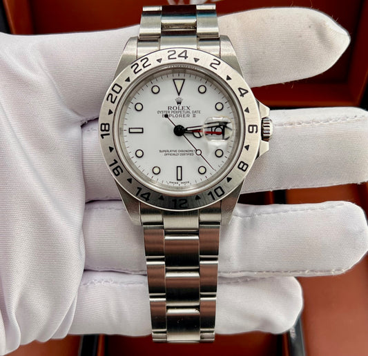 Rolex Explorer II 16570 White Dial SEL NO HOLES only watch 2004