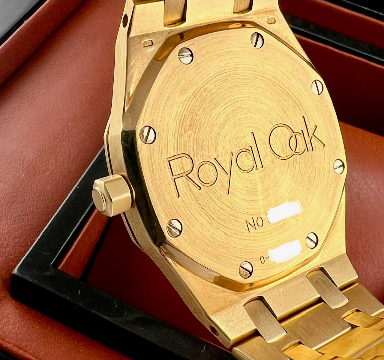 Audemars Piguet Royal Oak 14790BA 36mm Yellow Gold only watch