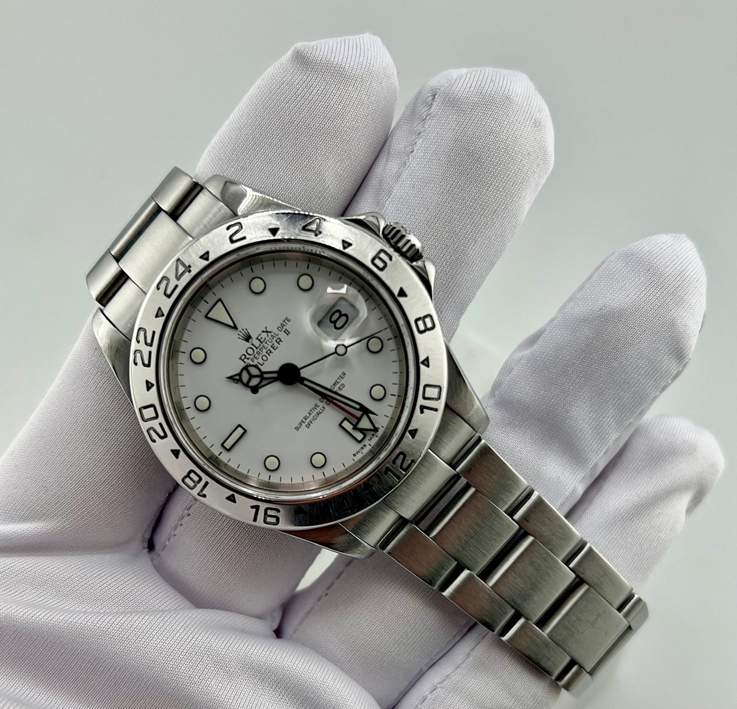 Rolex Explorer II 16570 White Dial Sel 2000