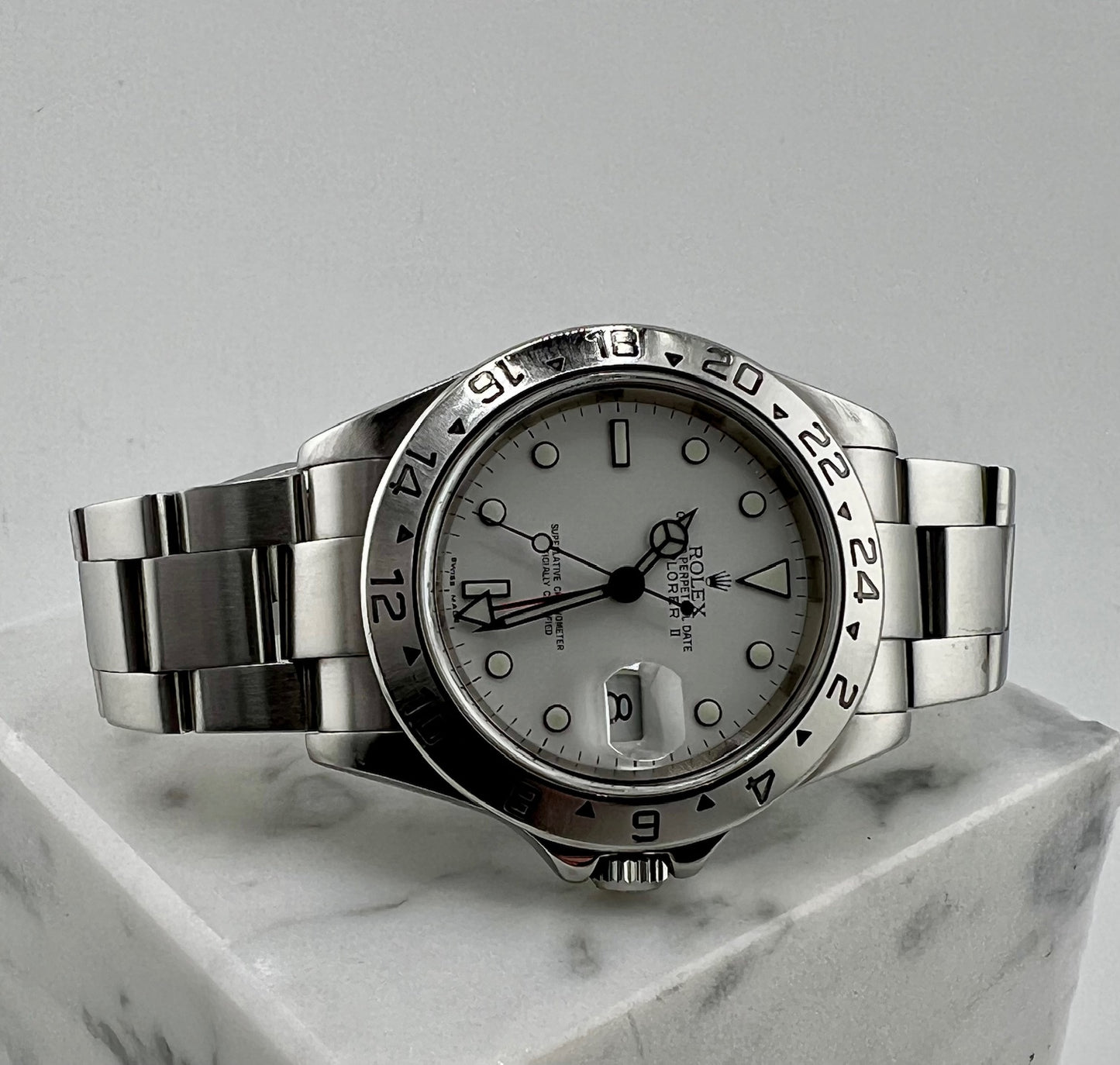 Rolex Explorer II 16570 White Dial Sel 2000