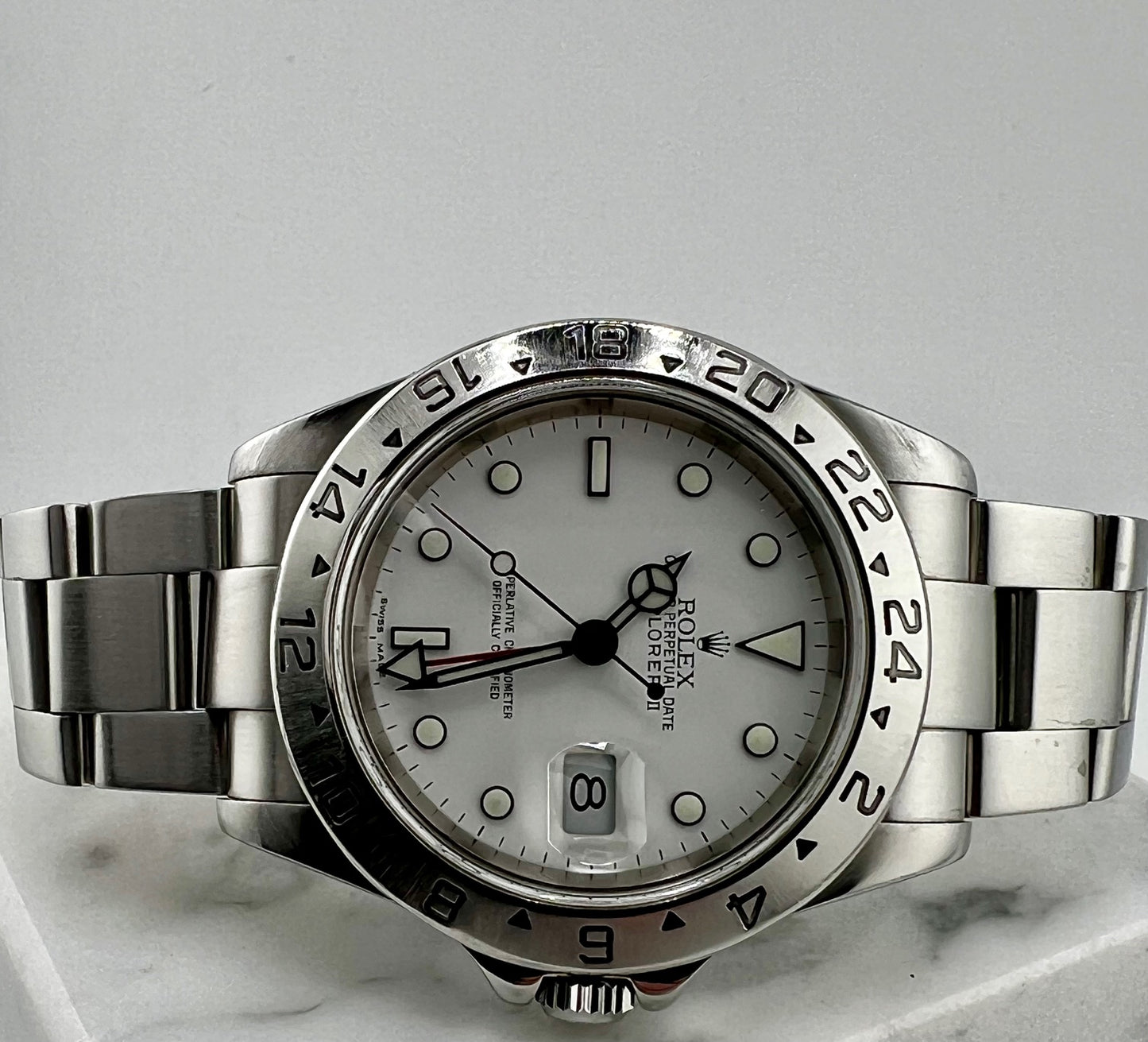 Rolex Explorer II 16570 White Dial Sel 2000