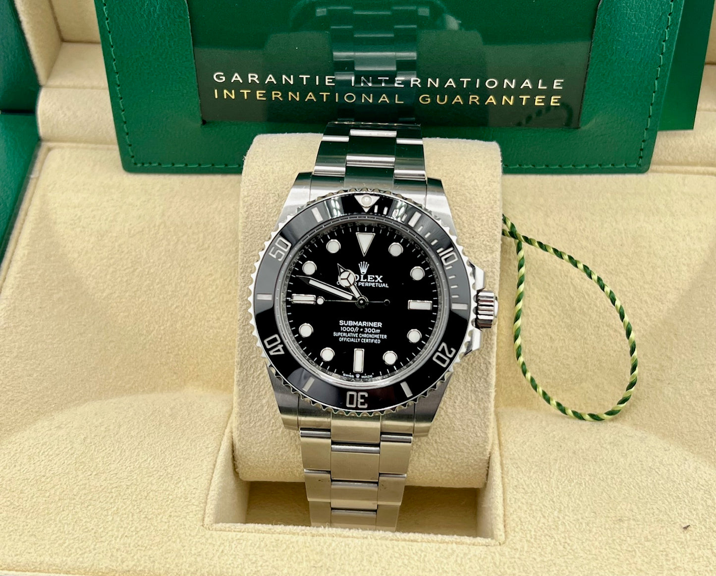Rolex Submariner No Date 41mm 124060 2022 Full Set