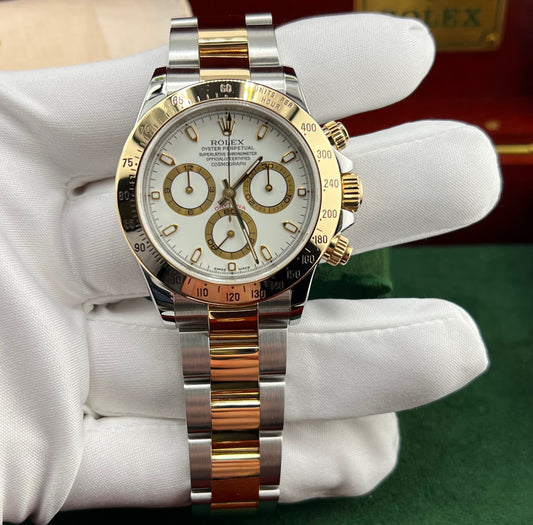 Rolex Daytona 116523 White Dial 2002 Full Set