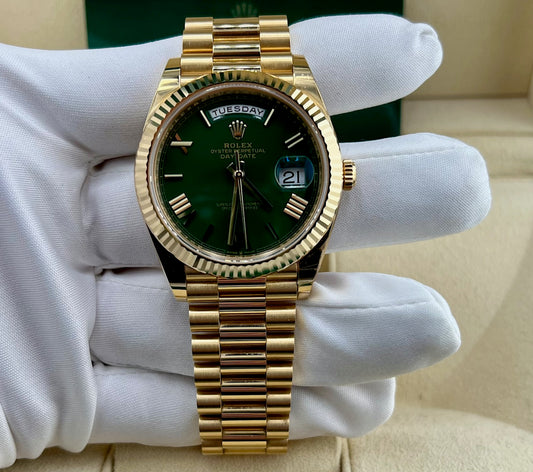 Rolex Day-Date 40mm 228238 Green Dial 2023 like new