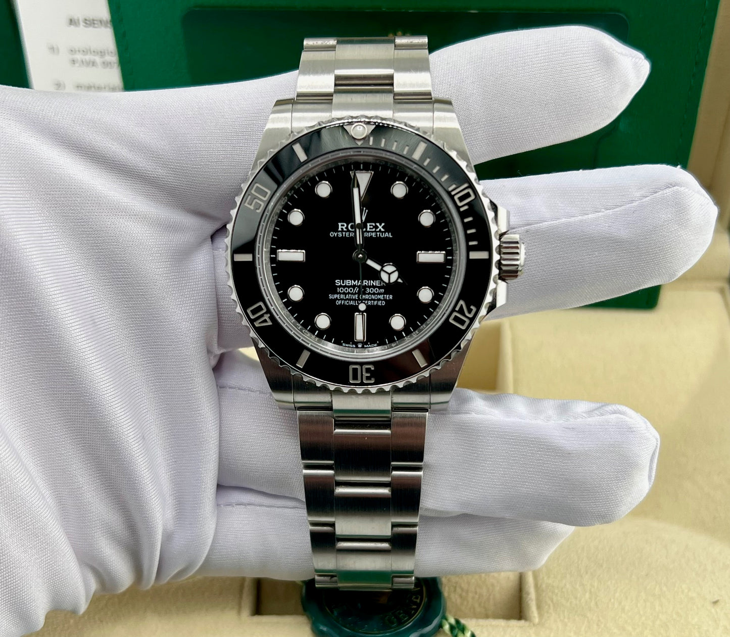 Rolex Submariner No Date 124060 41mm 2024 like new