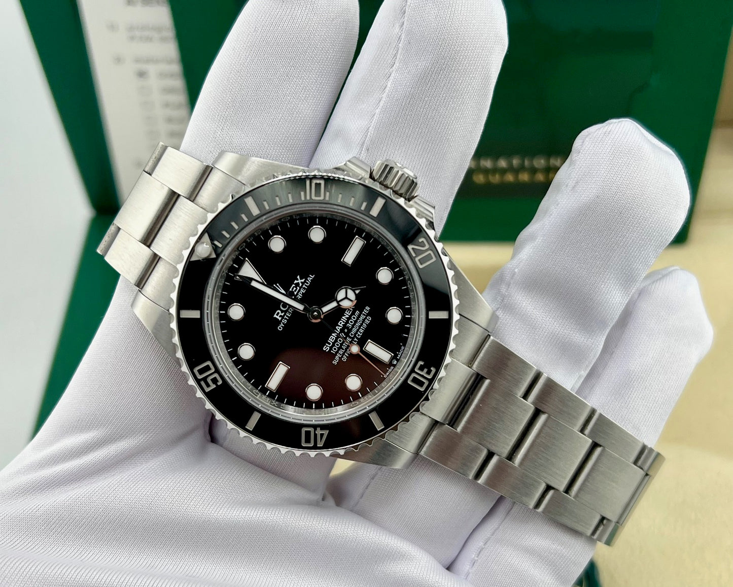 Rolex Submariner No Date 124060 41mm 2024 like new