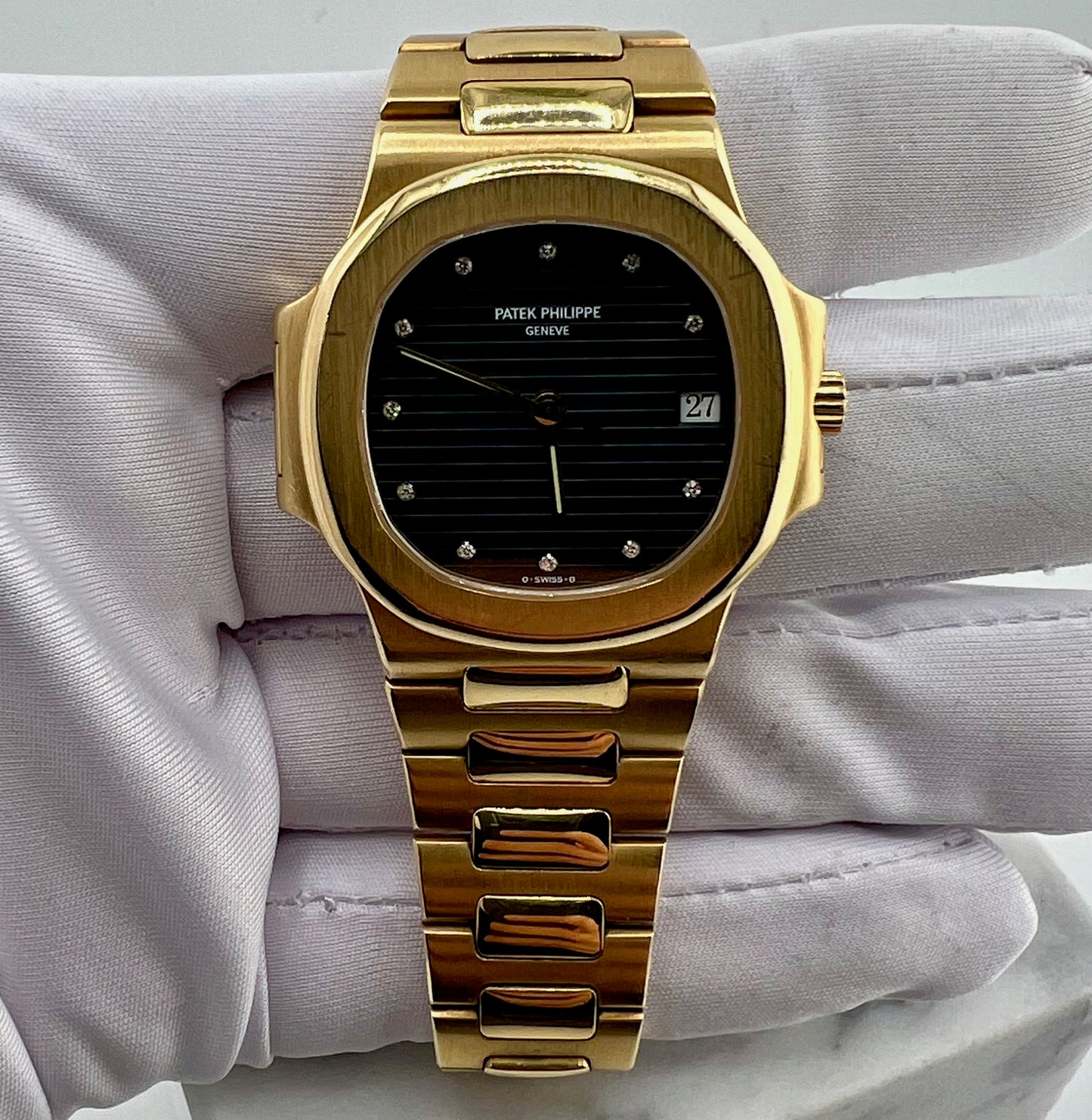 Patek Philippe Nautilus 3800 Yellow Gold Automatic Blue Dial Diamond index 37.5mm