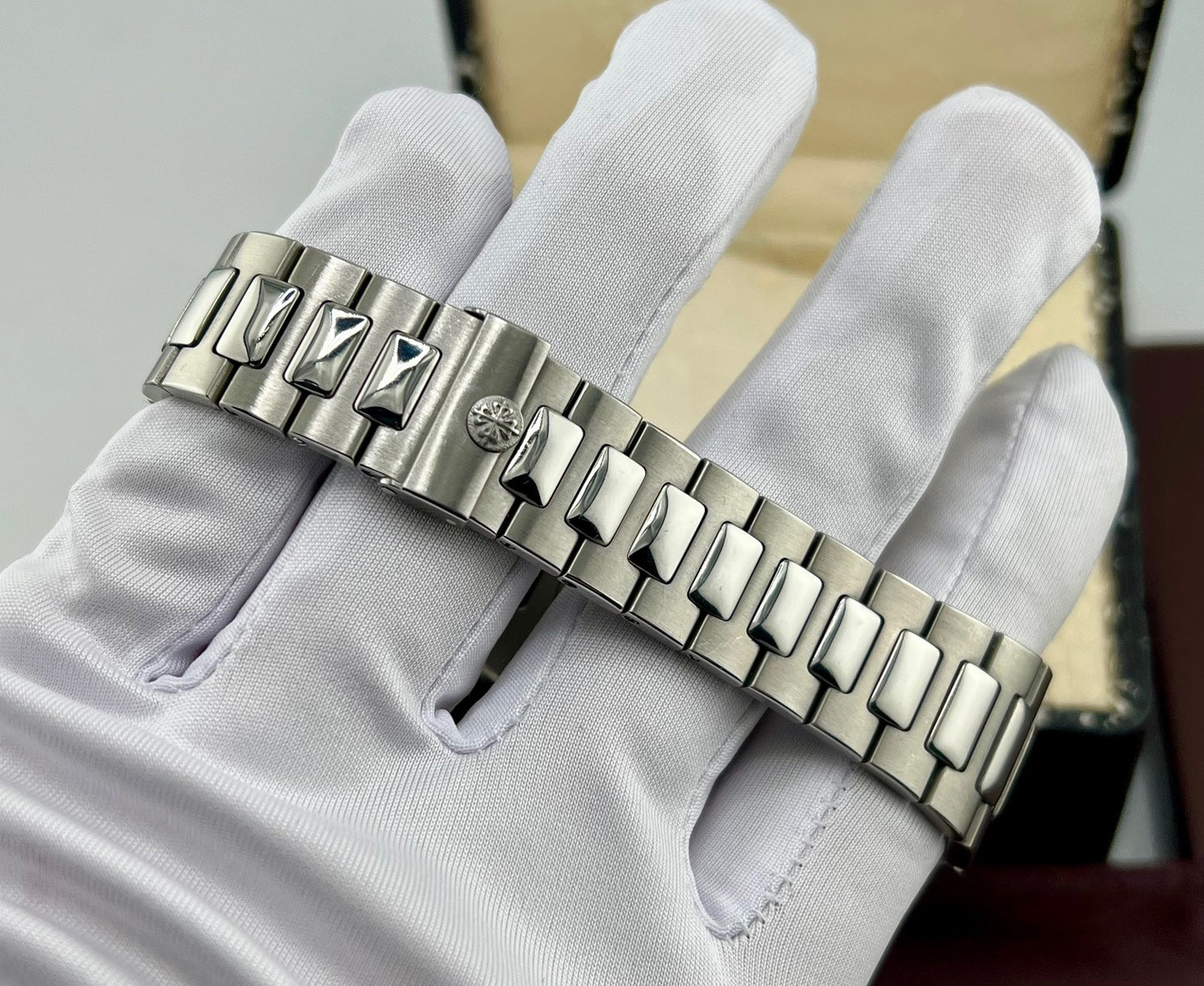 Patek Philippe Nautilus 3710/1A Full Set 1998 Ita 40mm