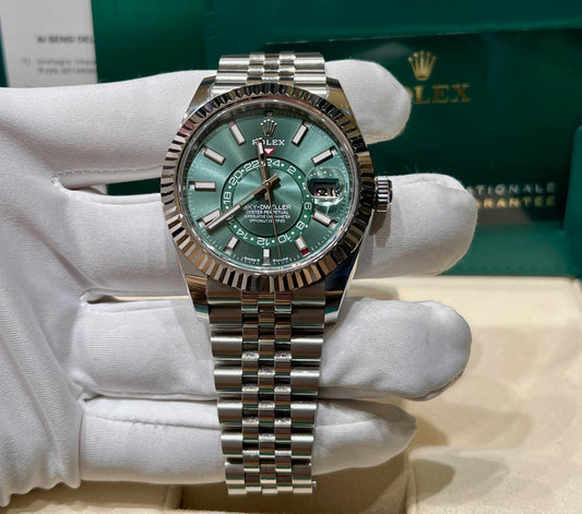 Rolex Sky-Dweller 326934 Green Dial 2023 Jubilèe