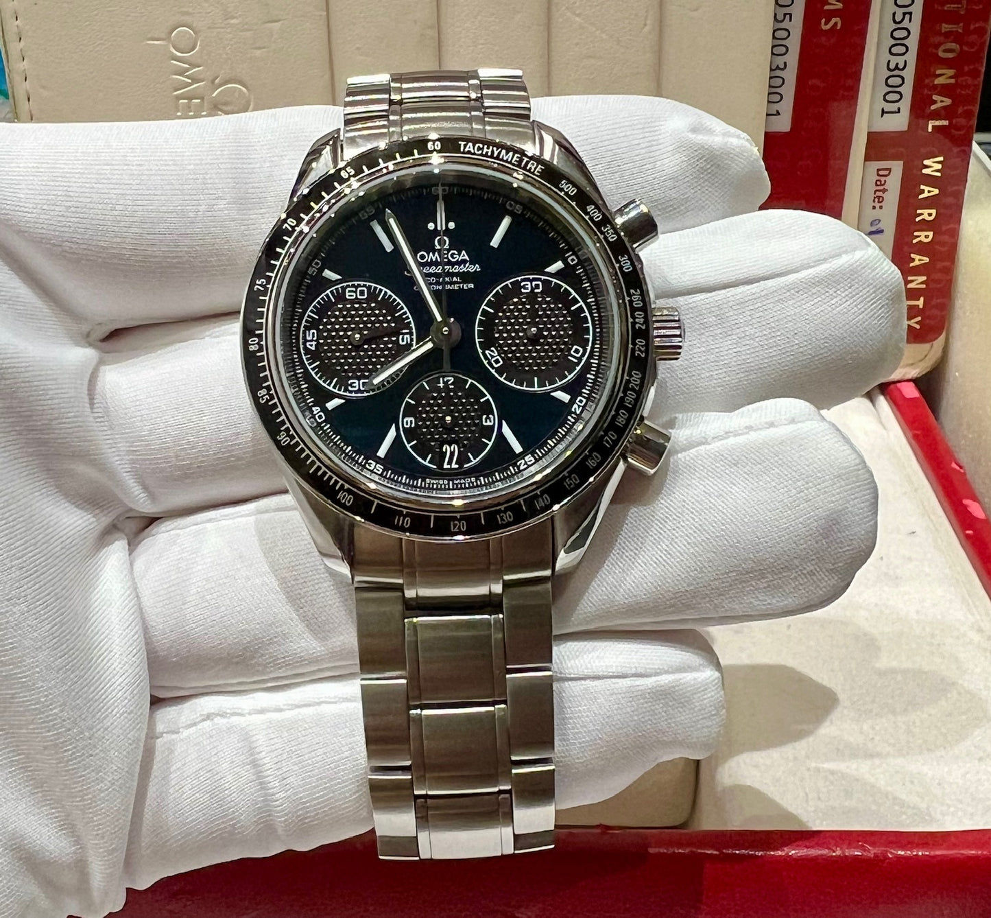 Omega Speedmaster Racing 326.30.40.50.03.001 2013