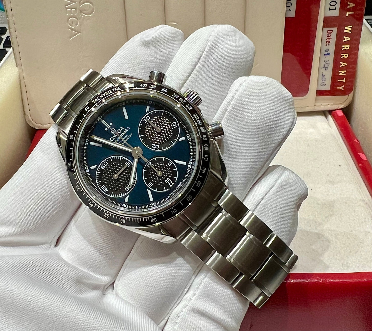 Omega Speedmaster Racing 326.30.40.50.03.001 2013