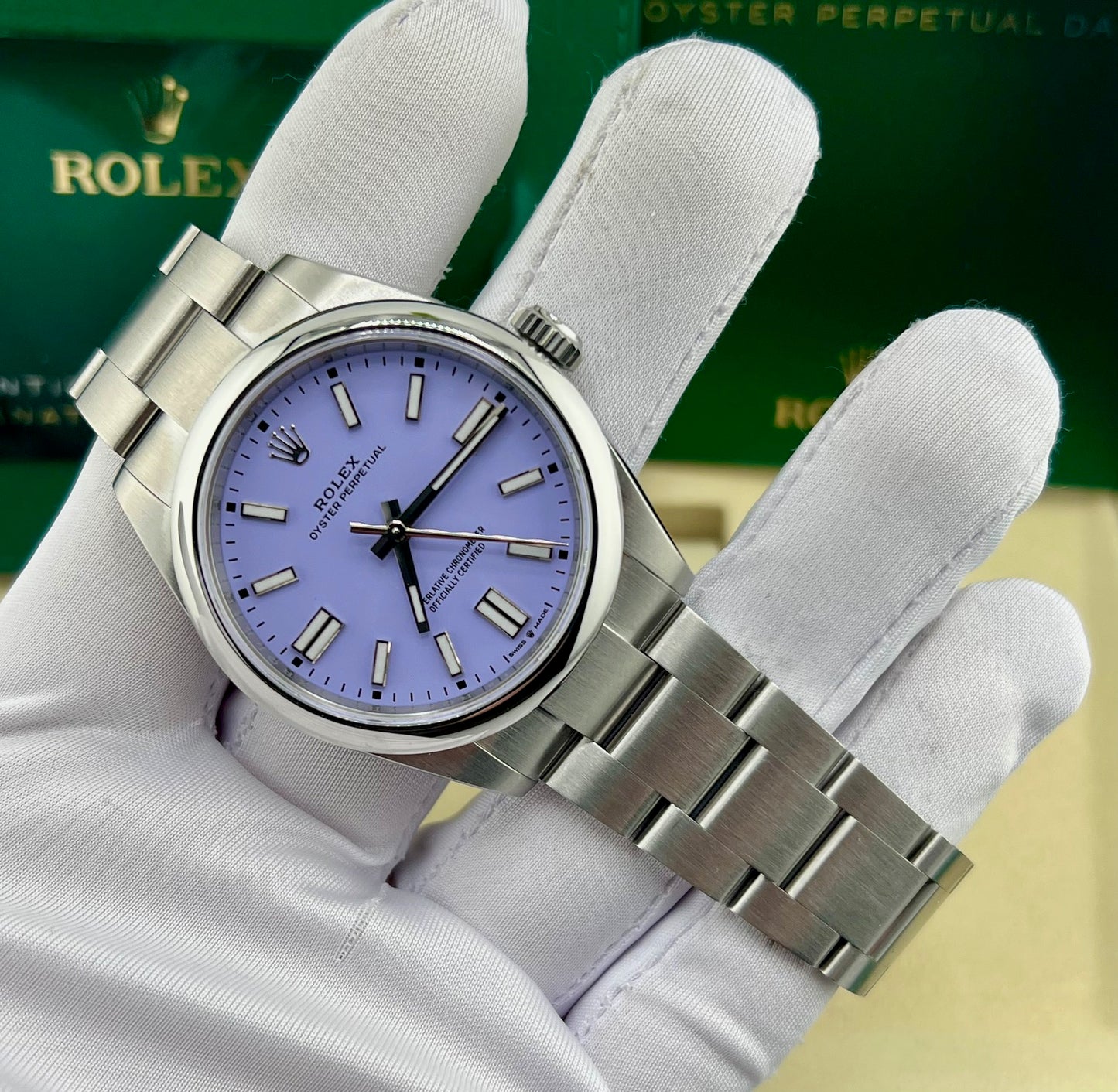 Rolex Oyster Perpetual Stainless Dial (2025) ''Lavanda'' NEW 134300 41mm