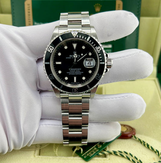Rolex Submariner Date 16610 RRR 2008 Full Set 40mm (Macau)
