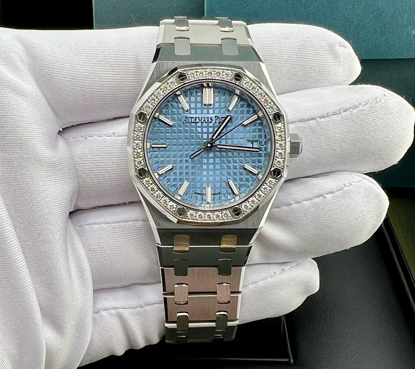 Audemars Piguet Royal Oak Selfwinding 77451ST New 2025 Ice blue 34mm
