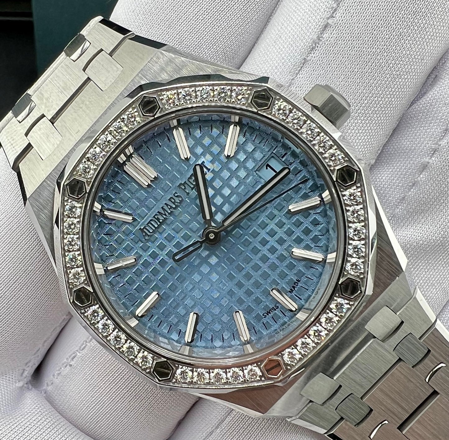 Audemars Piguet Royal Oak Selfwinding 77451ST New 2025 Ice blue 34mm